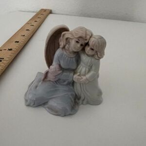 Vtg russ berrie porcelain angel and child fig